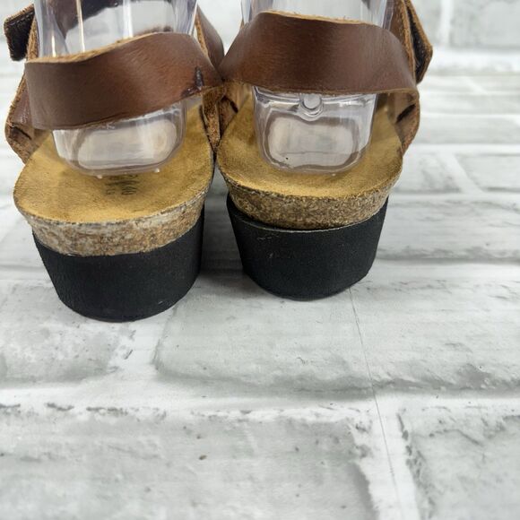 Naot Kayla Women's 40- US 9/9.5 Brown Leather Wedge Adjustable Comfort Sandal - Picture 7 of 11